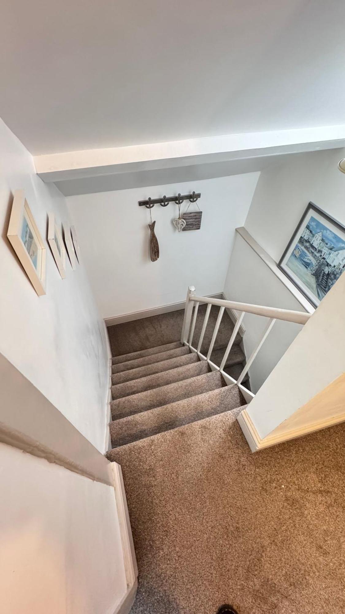 Nancie'S Place - Dartmouth Town Center With Private Parking - A Traditional Georgian Private Duplex Apartment - Beautifully Refurbished - Two Bedrooms, Bathroom, Kitchen And Lounge Diner エクステリア 写真